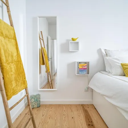 The Light House * Назаре